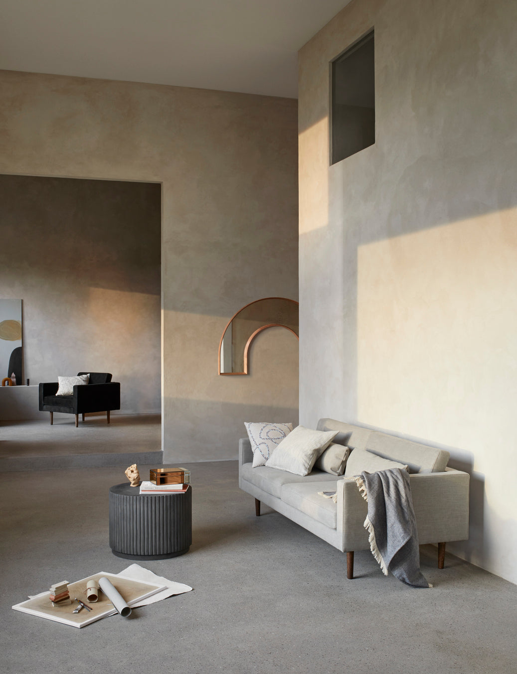 RILLO Podium/Coffee Table