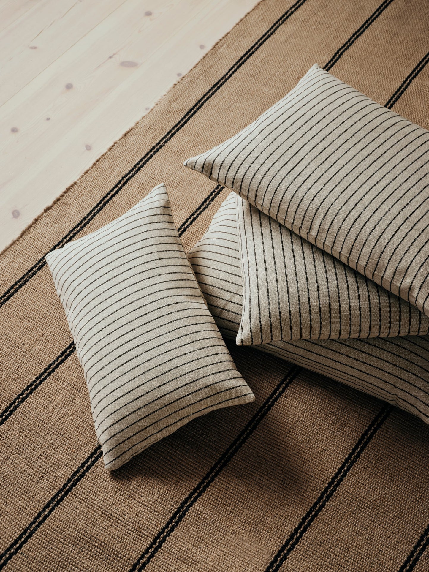 KAREN Cushion 50*50