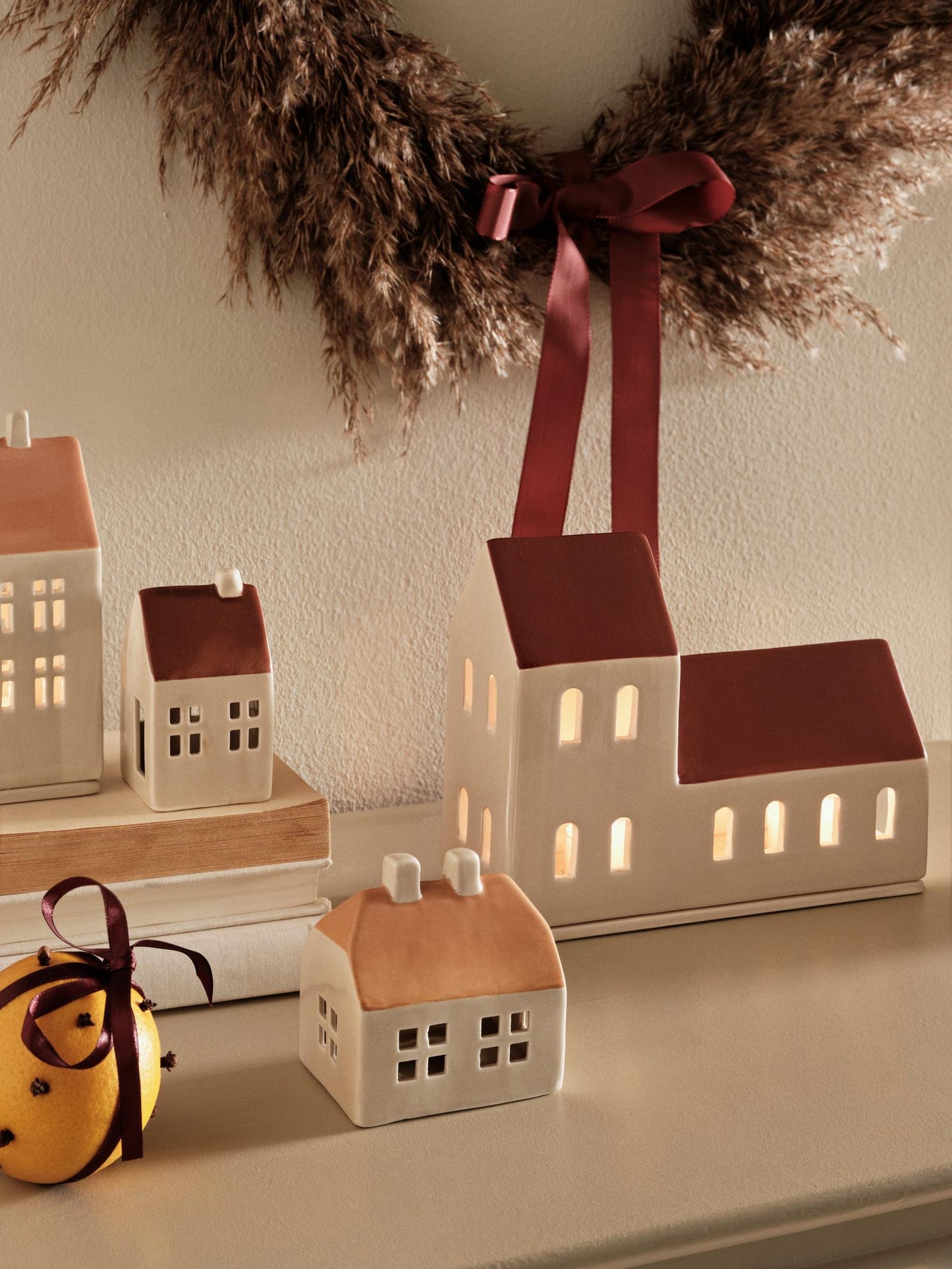 BO Ornament House Set