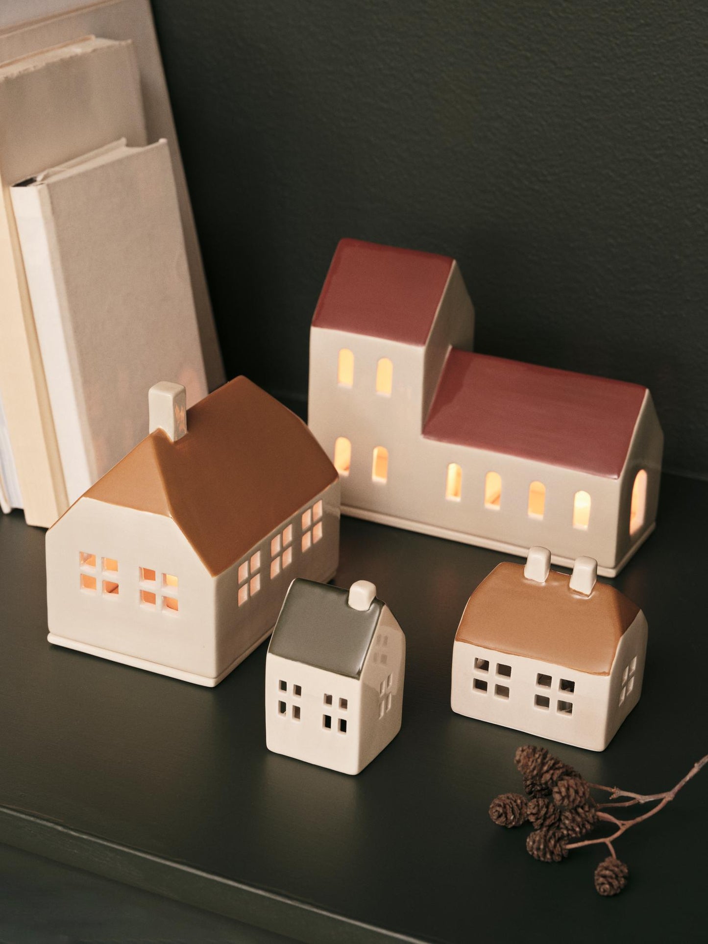 BO Ornament House