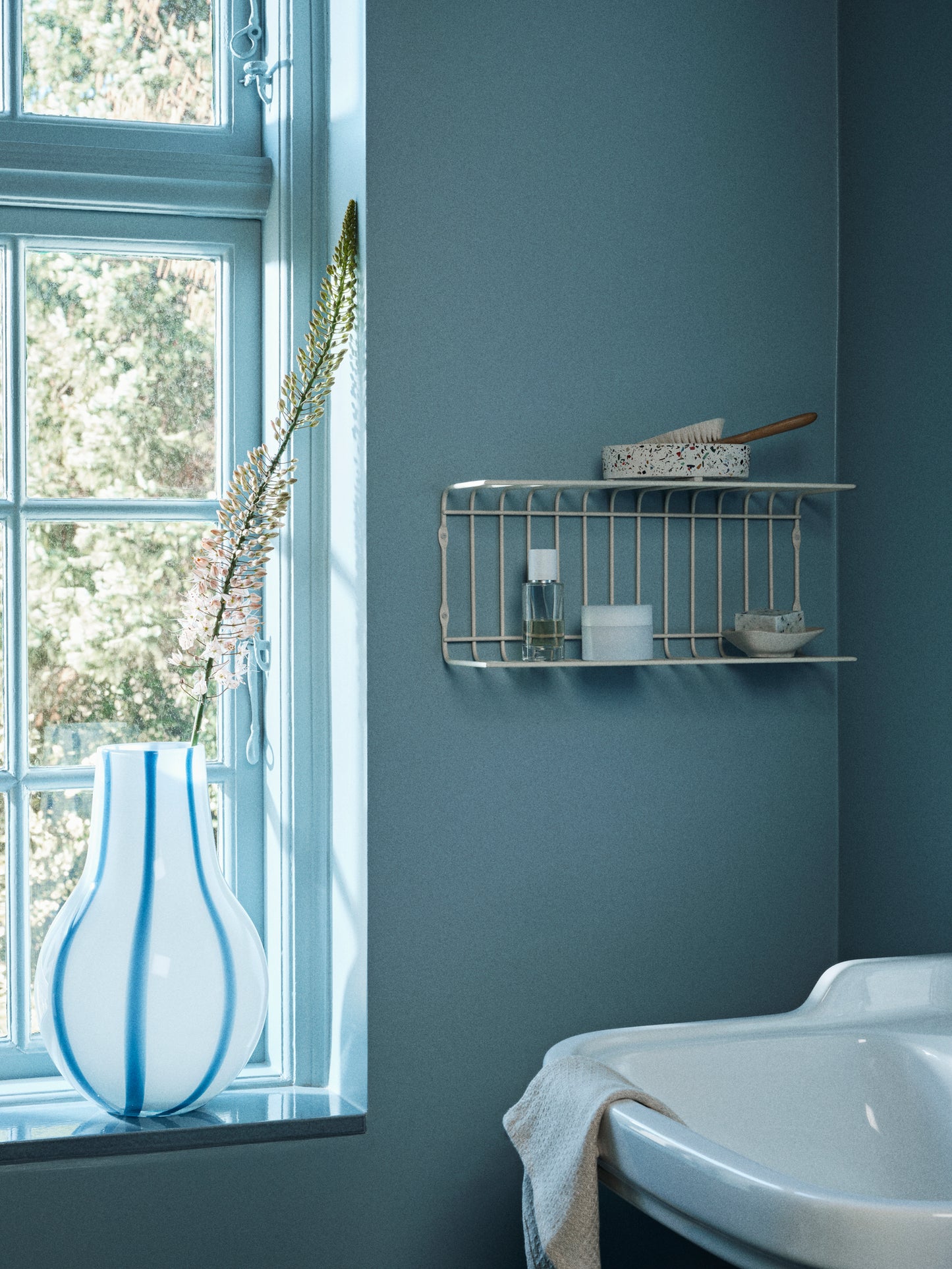 MAGGIE Wall Shelf (multiple colors)