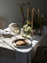 ELOUISE Table Runner