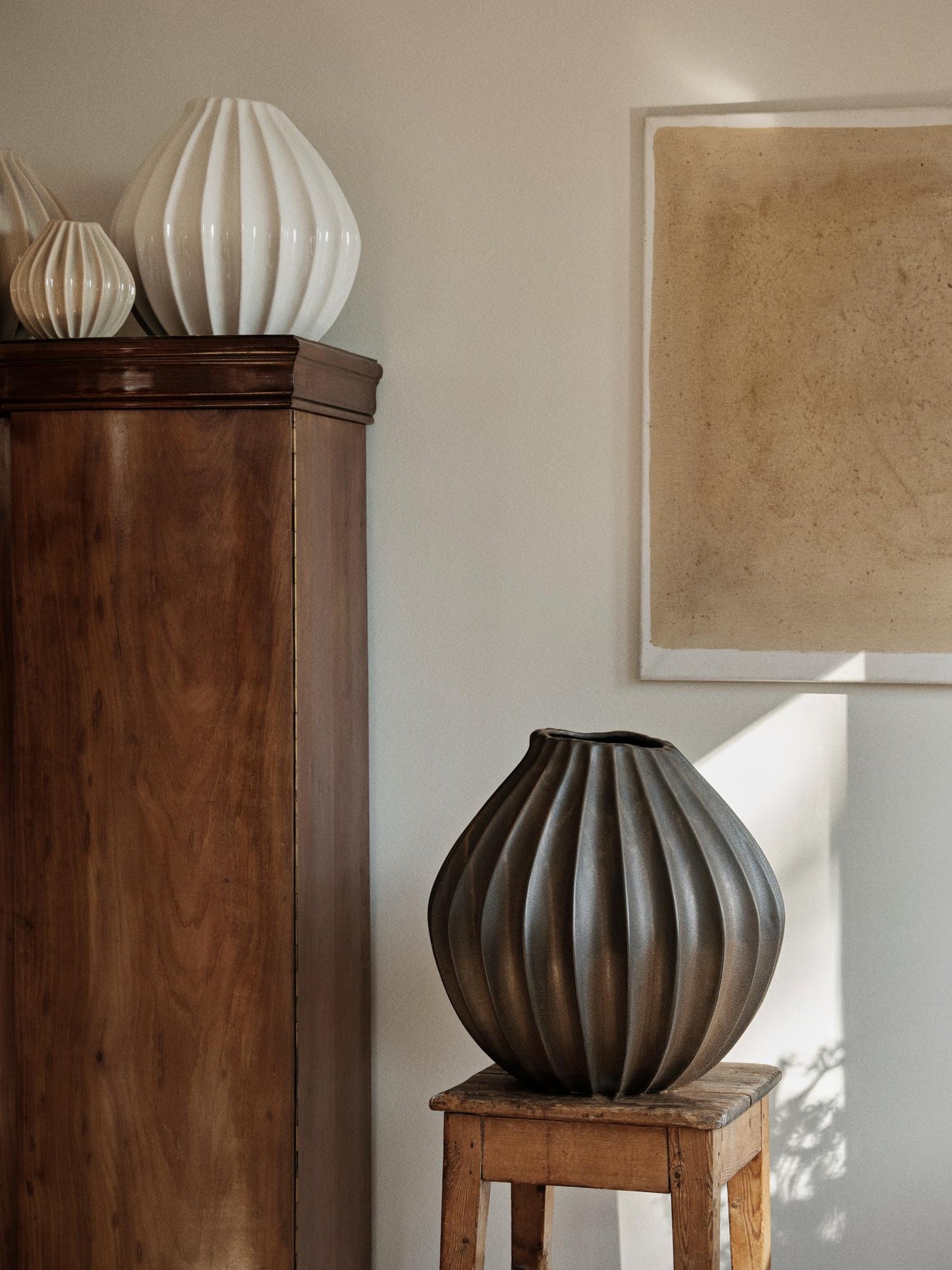 WIDE Vase Large Ivory