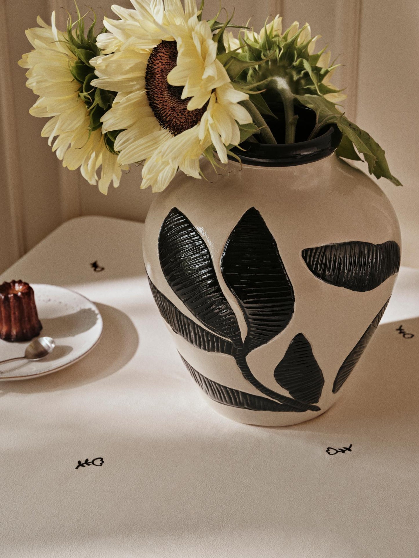 Herbert Vase