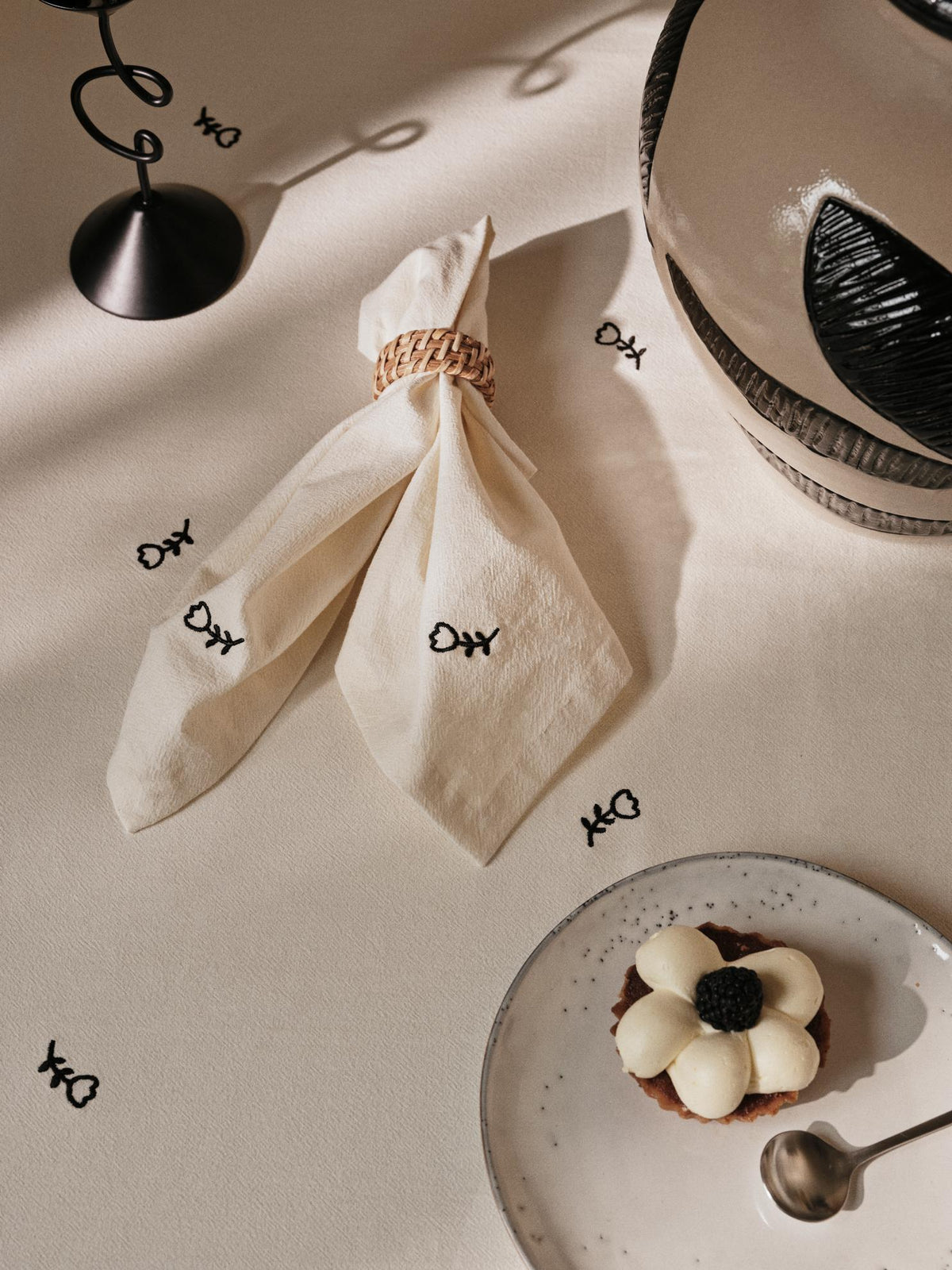 MAI Napkin