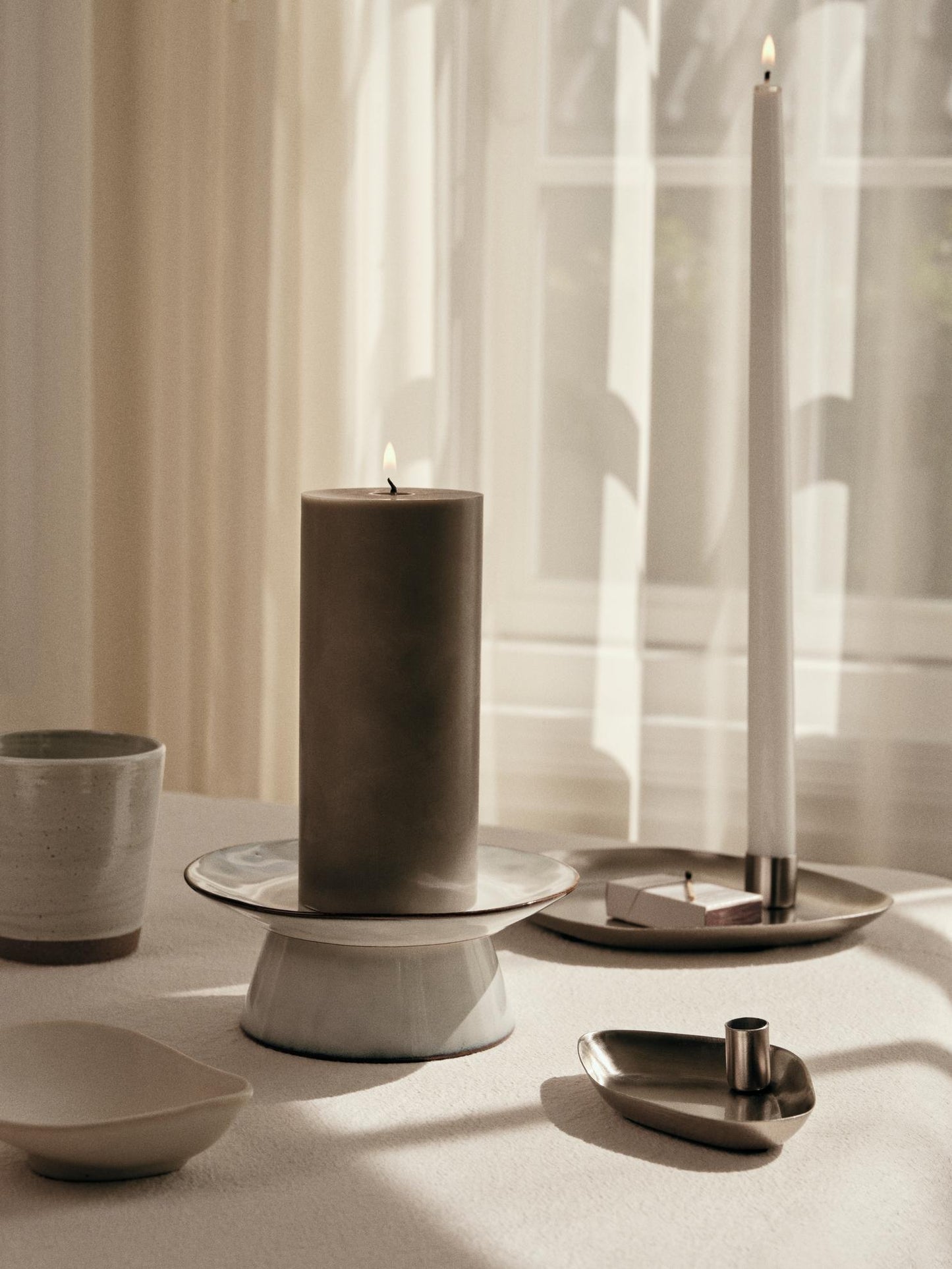 NORDIC SAND Personal Cake Stand
