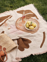 ROSITA Throw
