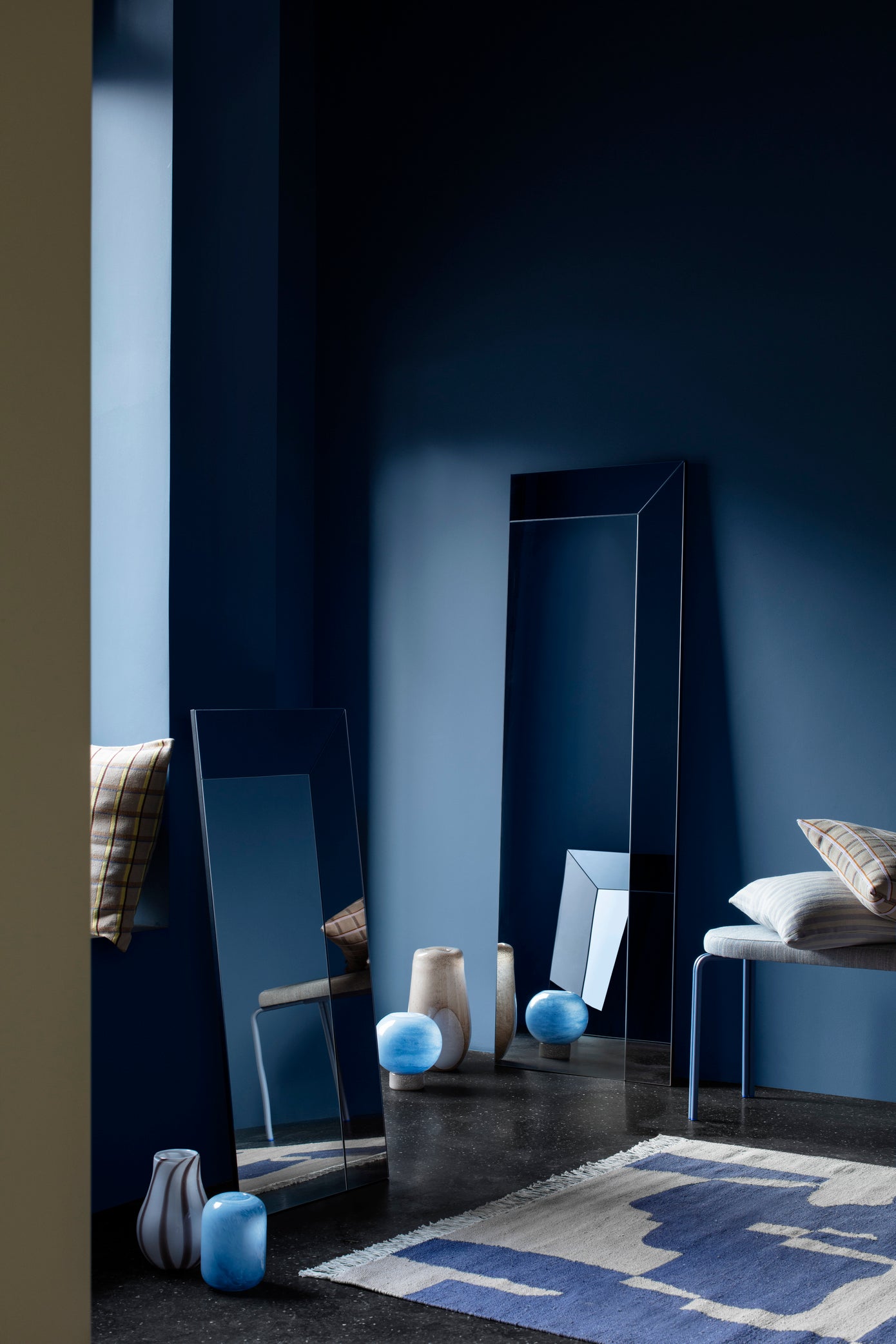 TRIO Mirror