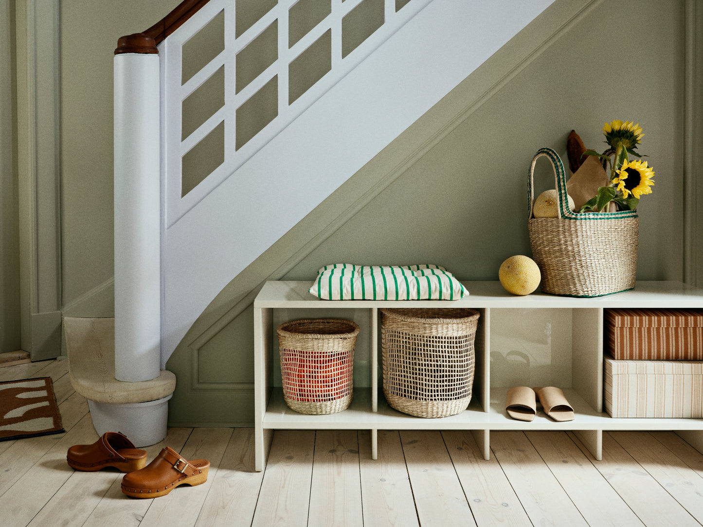 TENNA BENCH