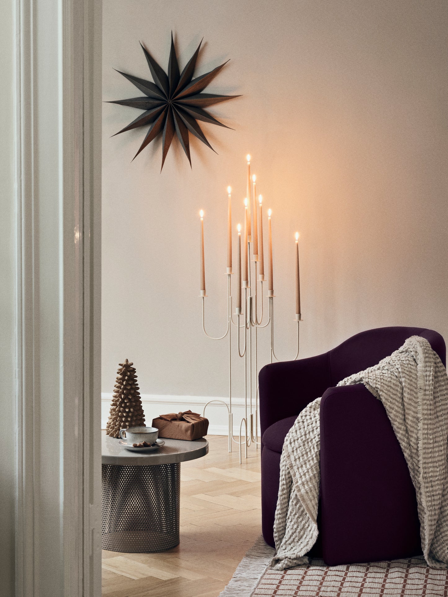 TULINA Table