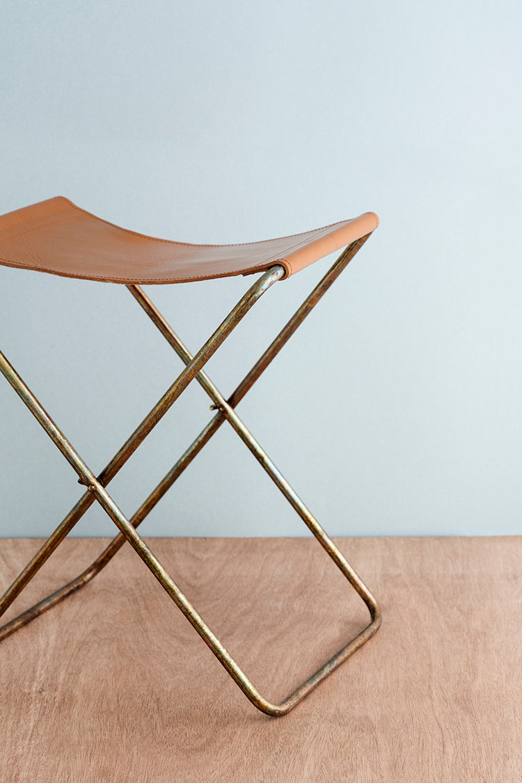 NOLA Stool