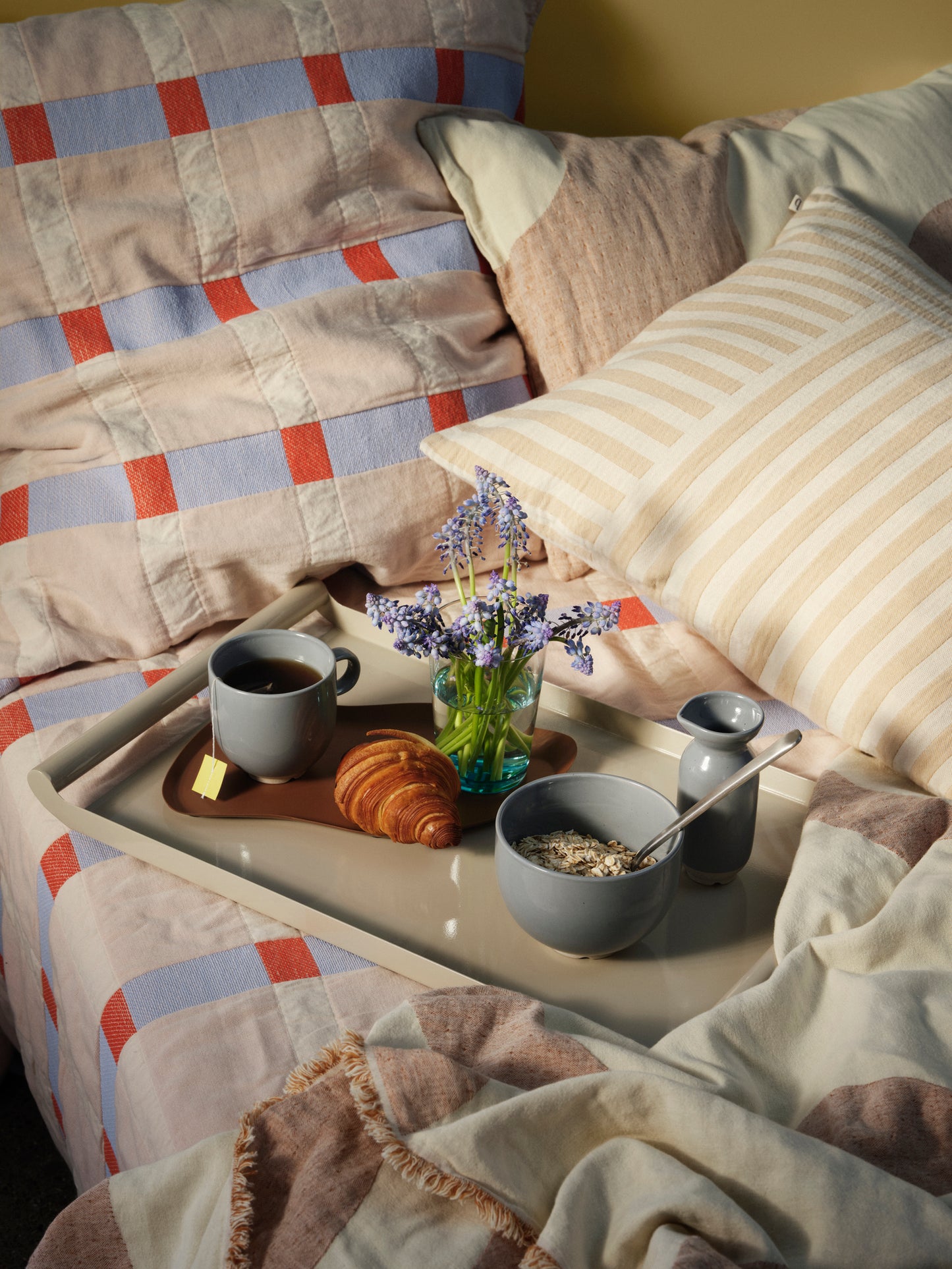 CHARLIE  Tray Light Warm Grey - הזמנה מוקדמת